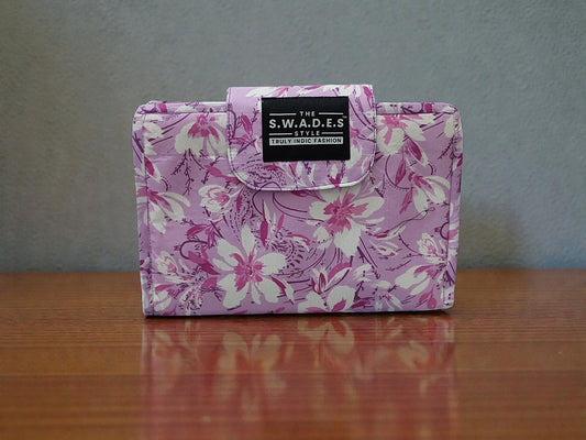 Zaida 4-Pocket Clutch Pouch