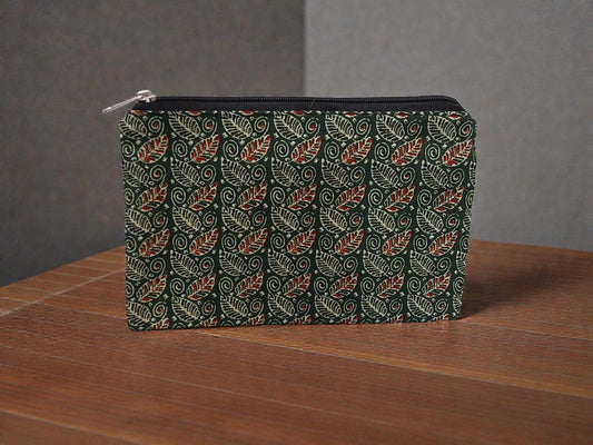 Rajasi 1-Pocket Pouch