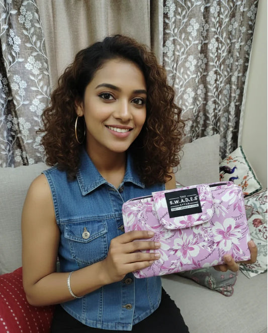 Zaida 4-Pocket Clutch Pouch