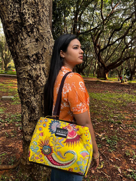 Sunburst Bloom 3-Compartment Cabas