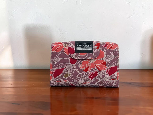 Crimson Petal 6-Pocket Clutch Pouch